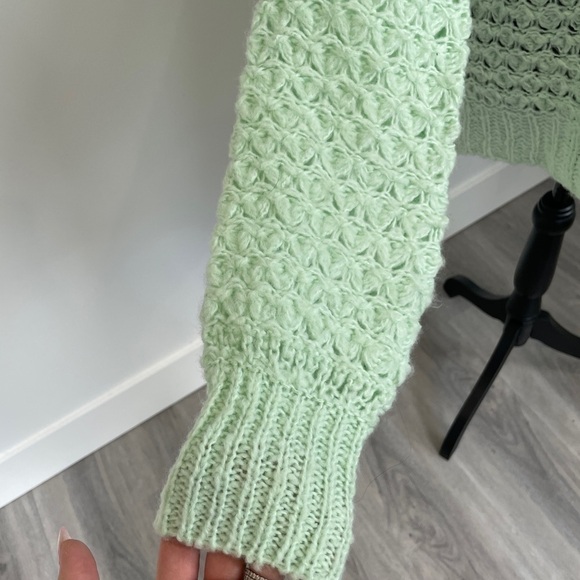 Free People Mint Chunky Knit Oversized Sweater - Picture 8 of 11